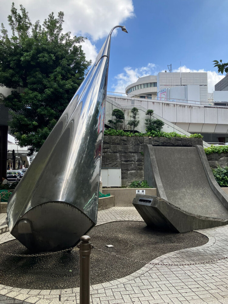 噴水ということだが、訪れた時には水は流れていなかった。