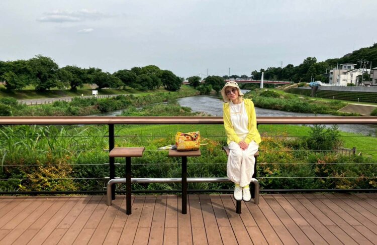 「村山快哉堂（かいせいどう）ひろば」、気持ちいい～。