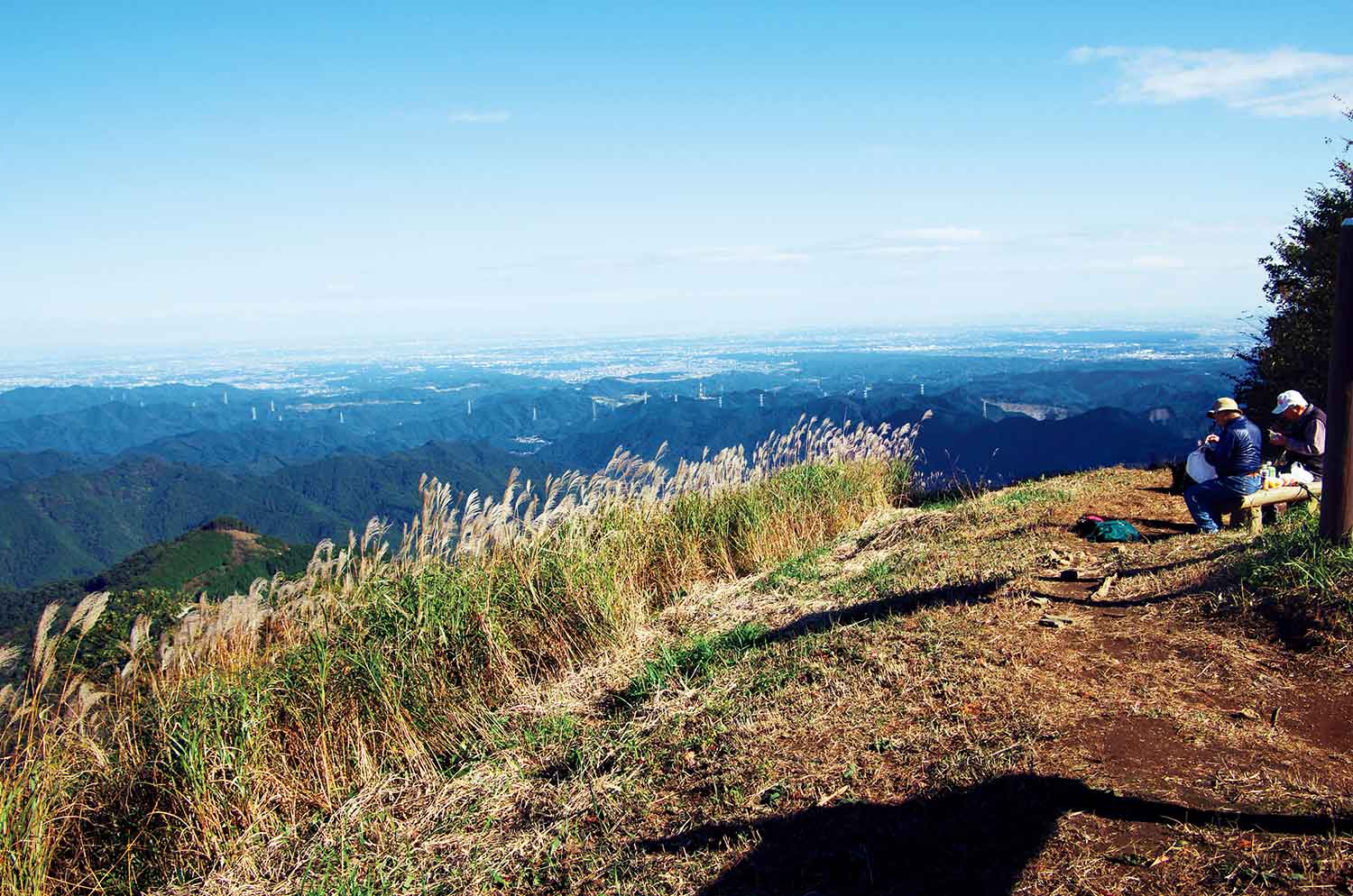 【首都圏日帰り山さんぽ50】棒ノ折山から岩茸石山_2