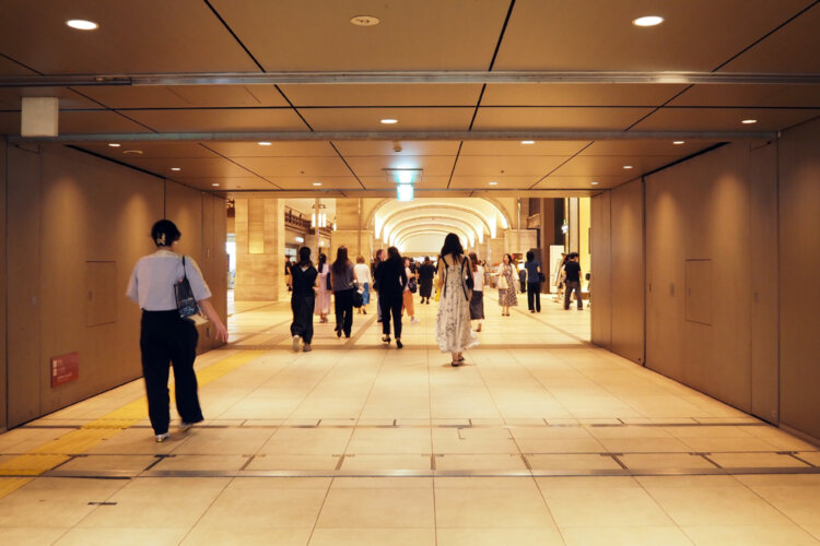 日比谷通り地下から東京ミッドタウン日比谷への入り口。