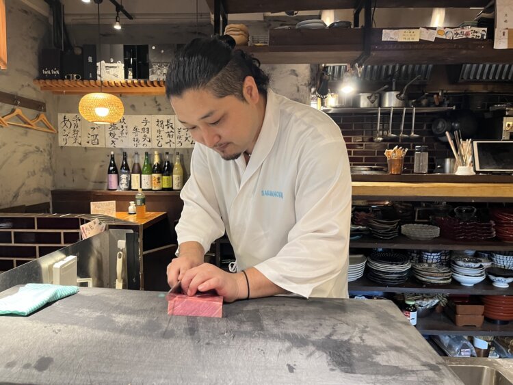 「うちの魚は基本的に天然物を提供しています」と、加藤さん。