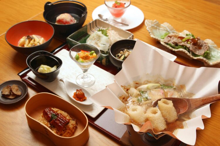 夕食の一例。