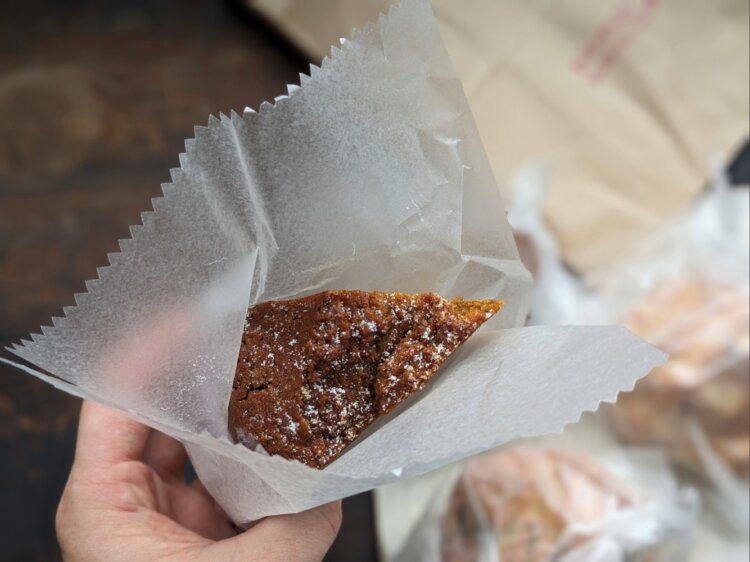 「テイクアウトして、公園のベンチで食べるのも楽しいです」。