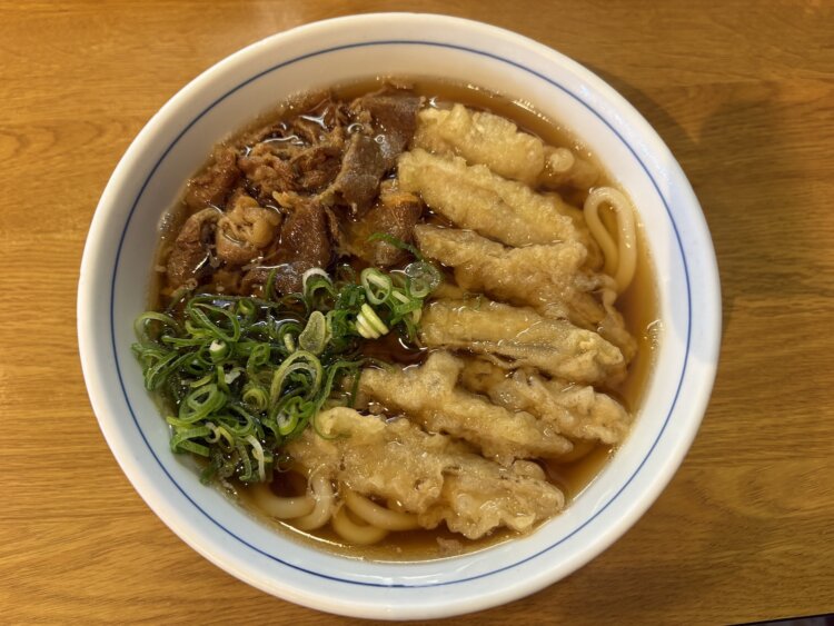 福岡三大うどんチェーンの一角「ウエスト」が神保町に！現地在住ライターの熱血レポートで魅力を予習だ！