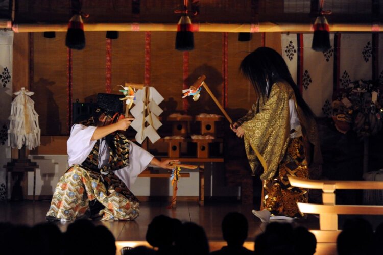 写真＝武蔵御嶽神社